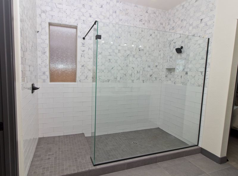 Corner Shower with Niche Storage